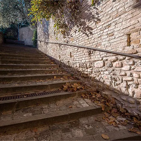 Al Paese Vecchio - Boutique House Nel Cuore Del Borgo بيت للعطل