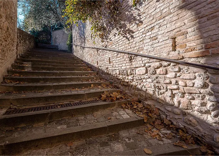 Al Paese Vecchio - Boutique House Nel Cuore Del Borgo בית נופש